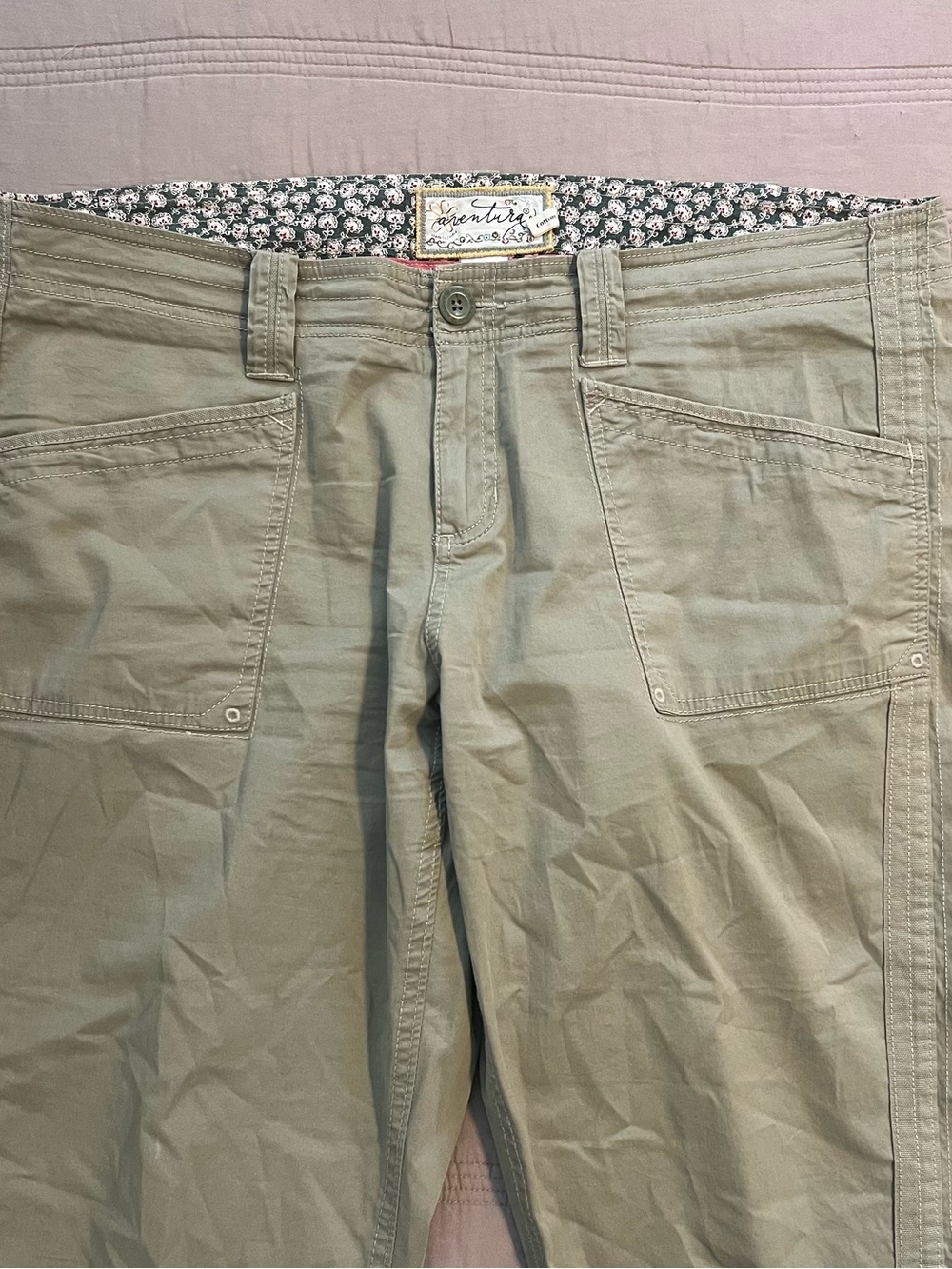 Aventura Light Sage Cargo Capris - Picture 6 of 8